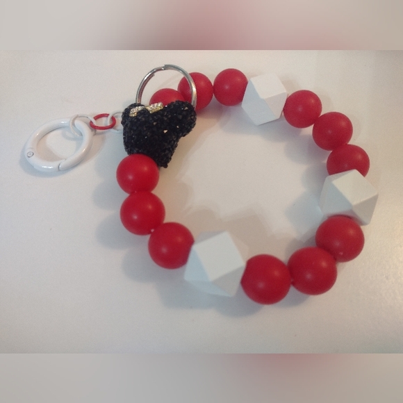 Mini Mouse Keychain - Picture 5 of 6